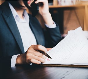 <strong>Essential Tools and Software for Professional Tax Service Businesses</strong>
